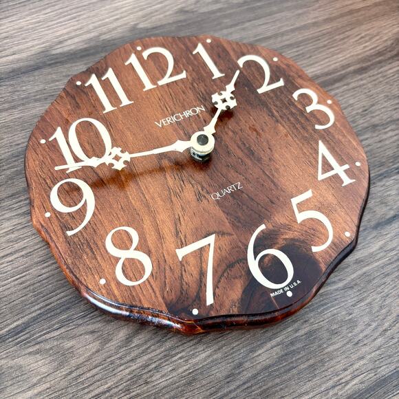 Verichron Quartz Wall Clock - Solid Wood - Vintage Mid Century - Made in USA - Picture 2 of 4
